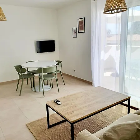 With Direct Access Casa Marina Apartment *